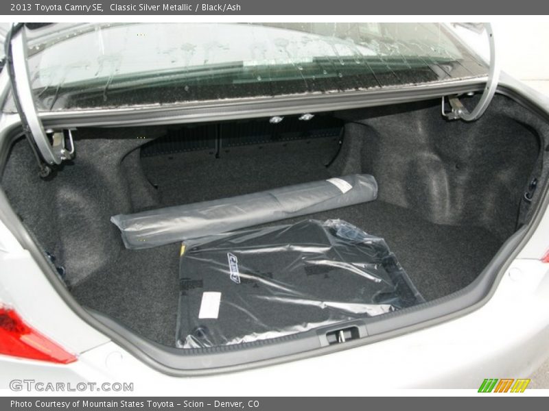 Classic Silver Metallic / Black/Ash 2013 Toyota Camry SE