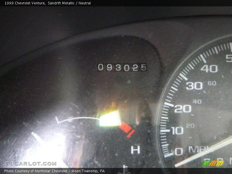 Sandrift Metallic / Neutral 1999 Chevrolet Venture