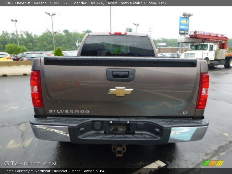 Desert Brown Metallic / Ebony Black 2007 Chevrolet Silverado 1500 LT Z71 Extended Cab 4x4