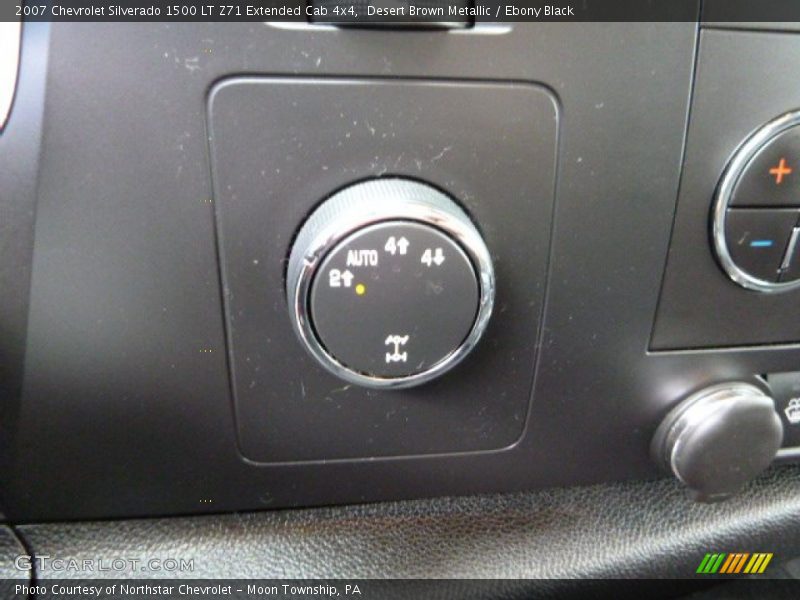 Desert Brown Metallic / Ebony Black 2007 Chevrolet Silverado 1500 LT Z71 Extended Cab 4x4