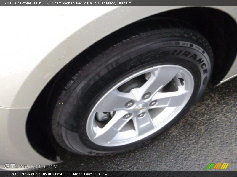 Champagne Silver Metallic / Jet Black/Titanium 2013 Chevrolet Malibu LS