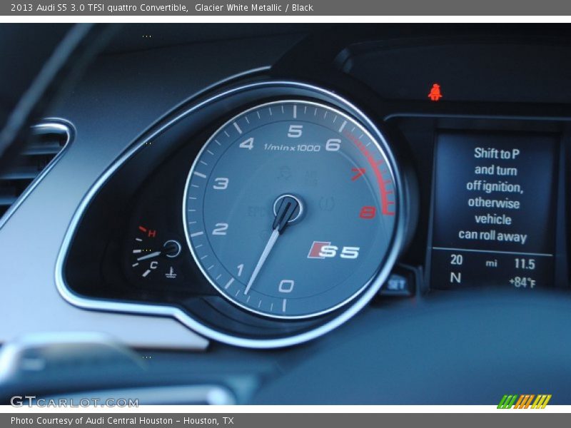  2013 S5 3.0 TFSI quattro Convertible 3.0 TFSI quattro Convertible Gauges