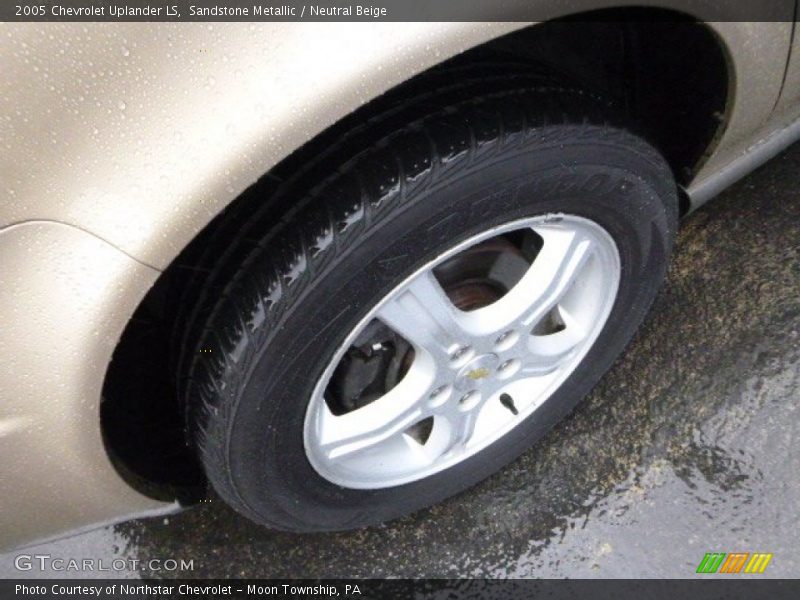 Sandstone Metallic / Neutral Beige 2005 Chevrolet Uplander LS
