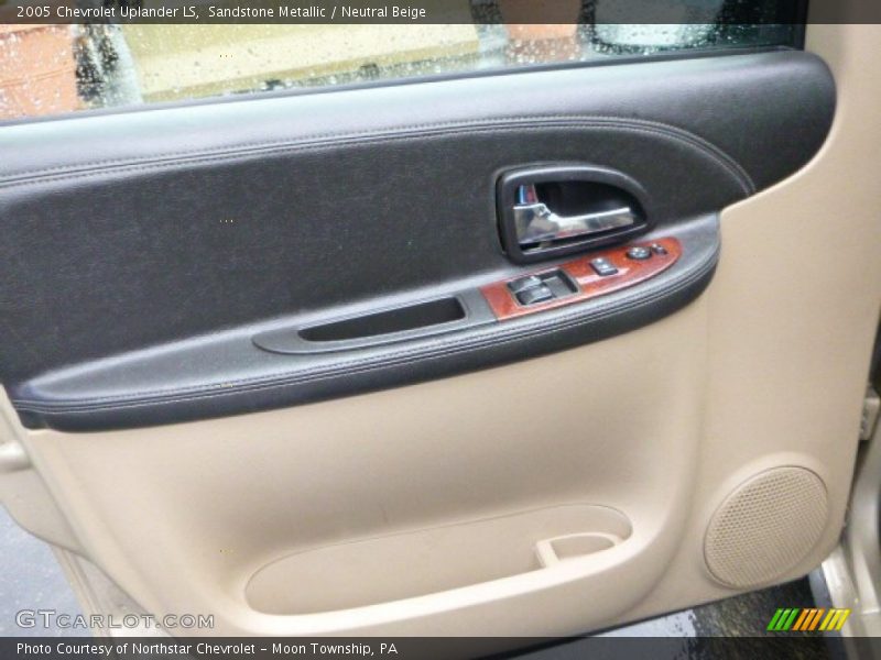 Sandstone Metallic / Neutral Beige 2005 Chevrolet Uplander LS