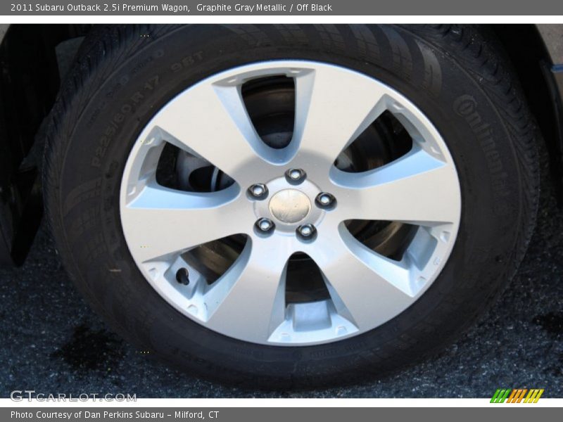 Graphite Gray Metallic / Off Black 2011 Subaru Outback 2.5i Premium Wagon