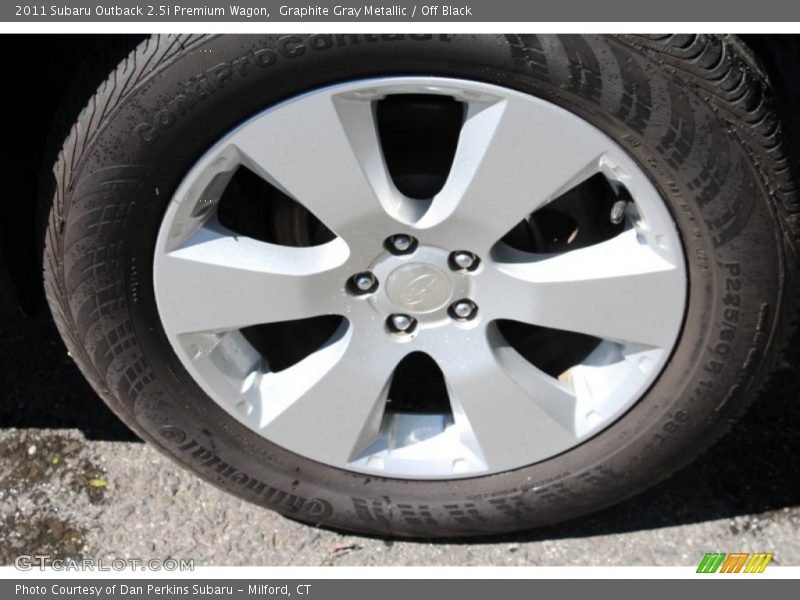 Graphite Gray Metallic / Off Black 2011 Subaru Outback 2.5i Premium Wagon