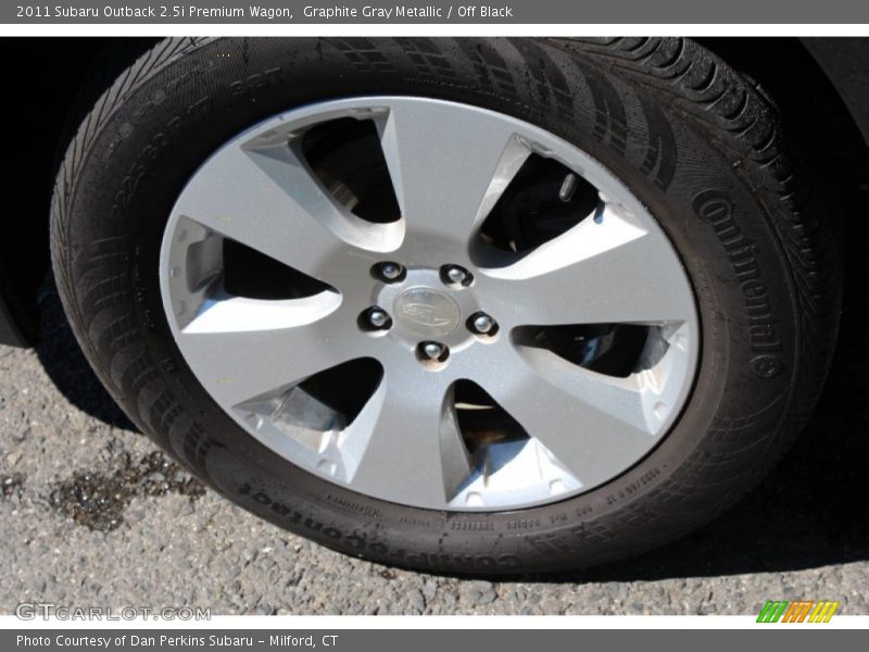 Graphite Gray Metallic / Off Black 2011 Subaru Outback 2.5i Premium Wagon