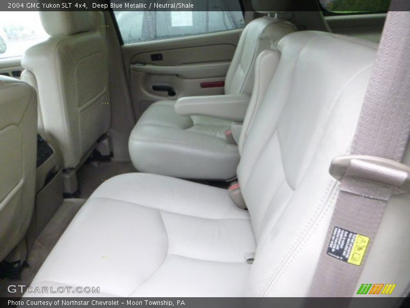 Deep Blue Metallic / Neutral/Shale 2004 GMC Yukon SLT 4x4