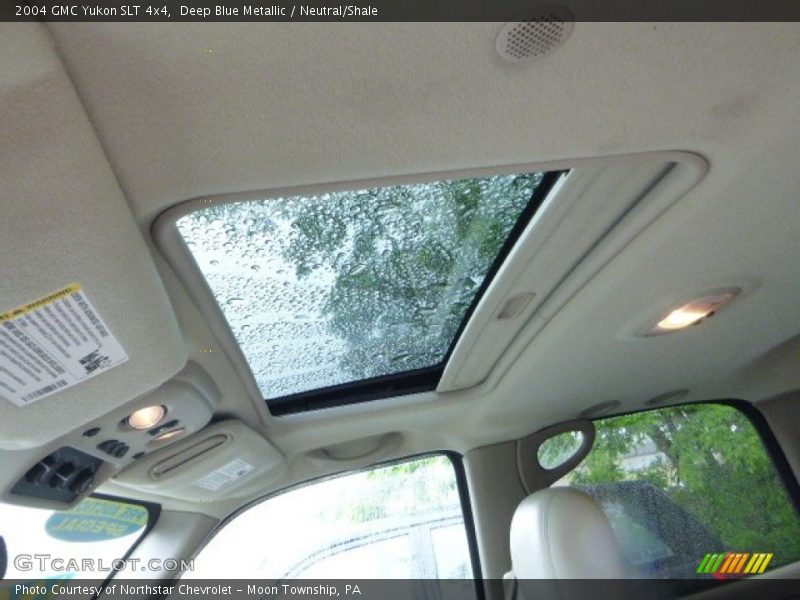 Deep Blue Metallic / Neutral/Shale 2004 GMC Yukon SLT 4x4
