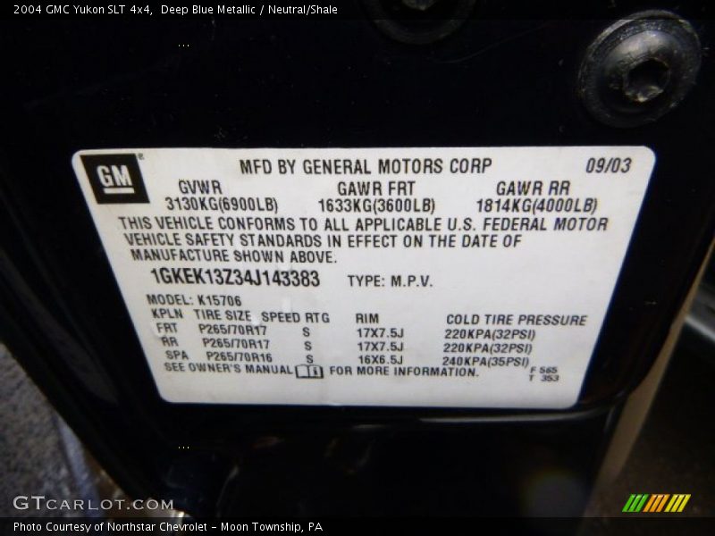 Deep Blue Metallic / Neutral/Shale 2004 GMC Yukon SLT 4x4