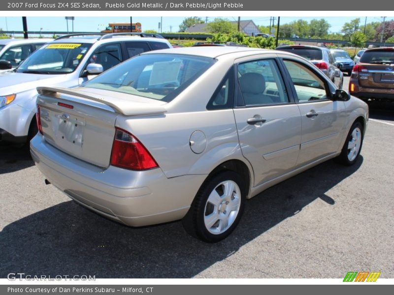 Pueblo Gold Metallic / Dark Pebble/Light Pebble 2007 Ford Focus ZX4 SES Sedan