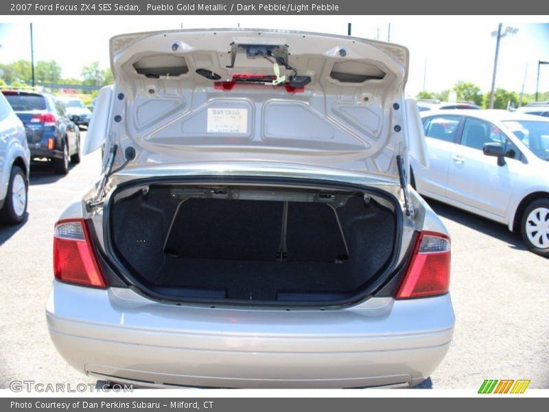Pueblo Gold Metallic / Dark Pebble/Light Pebble 2007 Ford Focus ZX4 SES Sedan