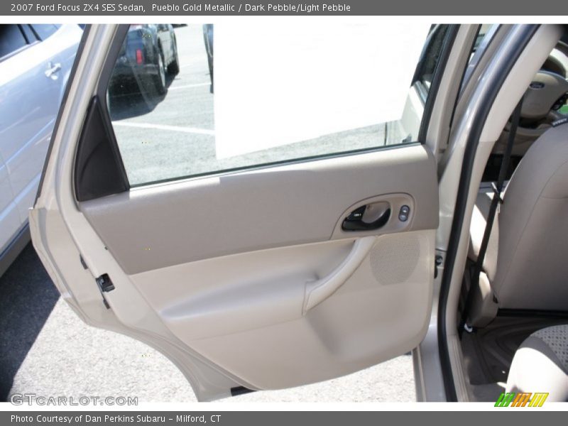 Pueblo Gold Metallic / Dark Pebble/Light Pebble 2007 Ford Focus ZX4 SES Sedan