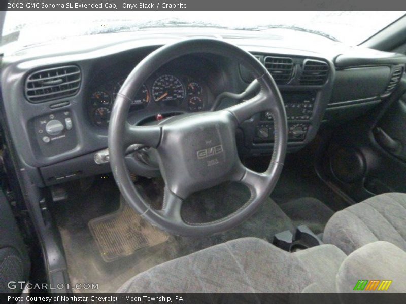 Graphite Interior - 2002 Sonoma SL Extended Cab 