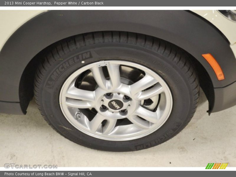 Pepper White / Carbon Black 2013 Mini Cooper Hardtop