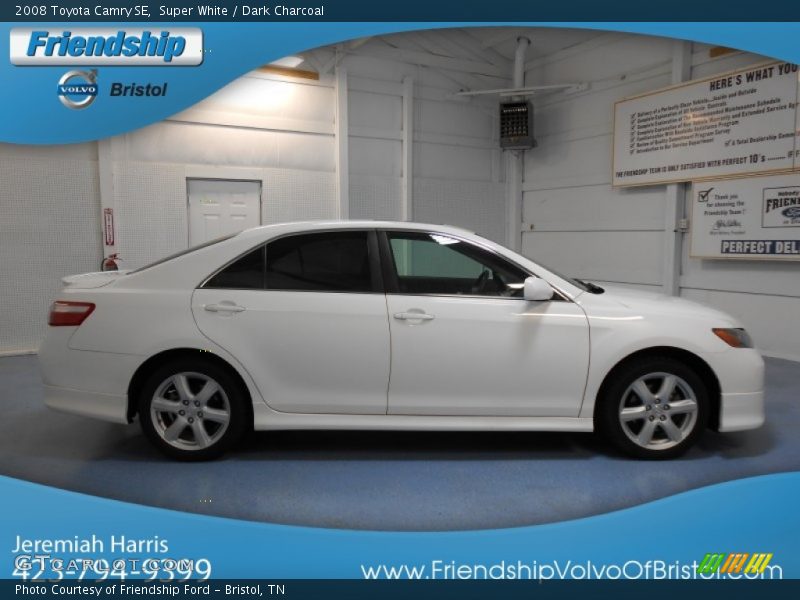 Super White / Dark Charcoal 2008 Toyota Camry SE