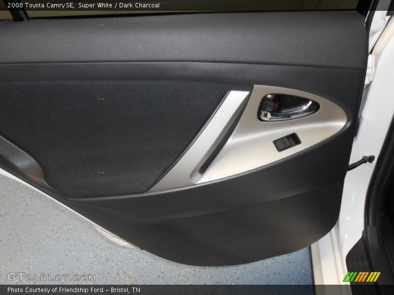 Super White / Dark Charcoal 2008 Toyota Camry SE