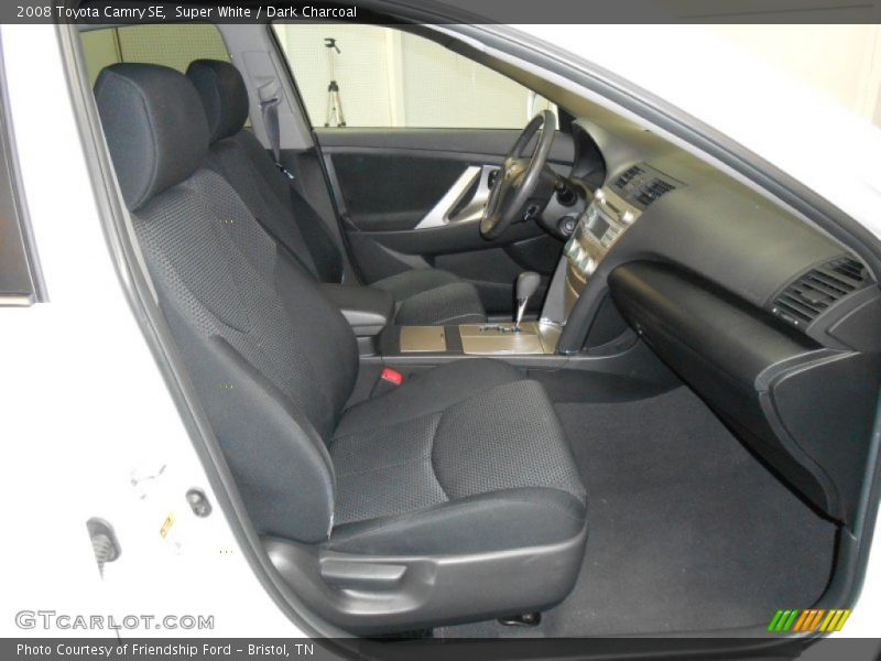 Super White / Dark Charcoal 2008 Toyota Camry SE