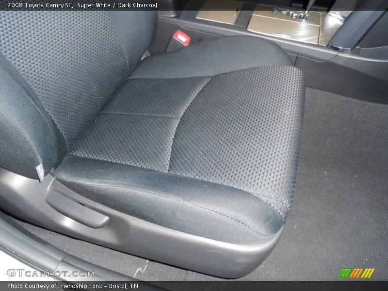 Super White / Dark Charcoal 2008 Toyota Camry SE