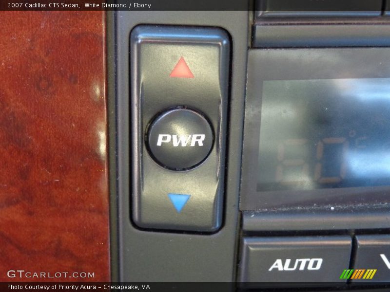 White Diamond / Ebony 2007 Cadillac CTS Sedan