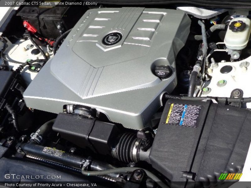 White Diamond / Ebony 2007 Cadillac CTS Sedan