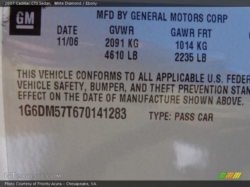 White Diamond / Ebony 2007 Cadillac CTS Sedan