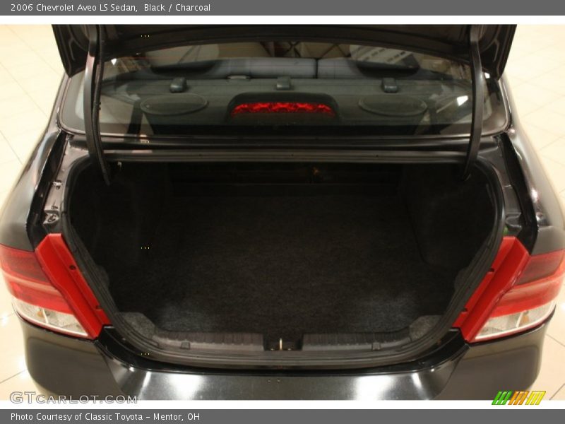 Black / Charcoal 2006 Chevrolet Aveo LS Sedan