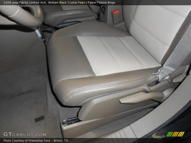 Brilliant Black Crystal Pearl / Pastel Pebble Beige 2008 Jeep Patriot Limited 4x4