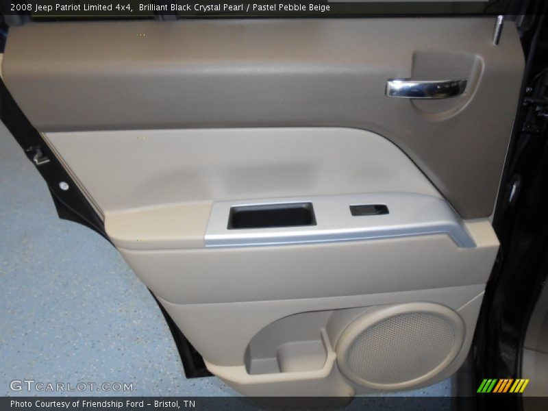 Brilliant Black Crystal Pearl / Pastel Pebble Beige 2008 Jeep Patriot Limited 4x4