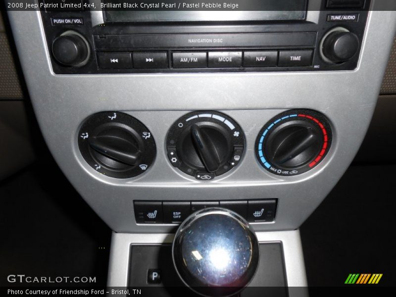 Brilliant Black Crystal Pearl / Pastel Pebble Beige 2008 Jeep Patriot Limited 4x4