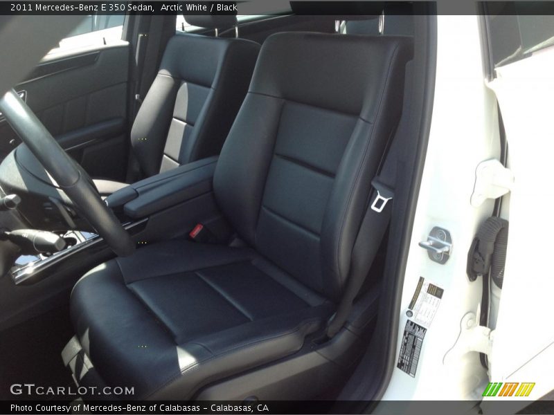 Arctic White / Black 2011 Mercedes-Benz E 350 Sedan