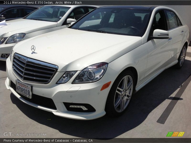 Arctic White / Black 2011 Mercedes-Benz E 350 Sedan