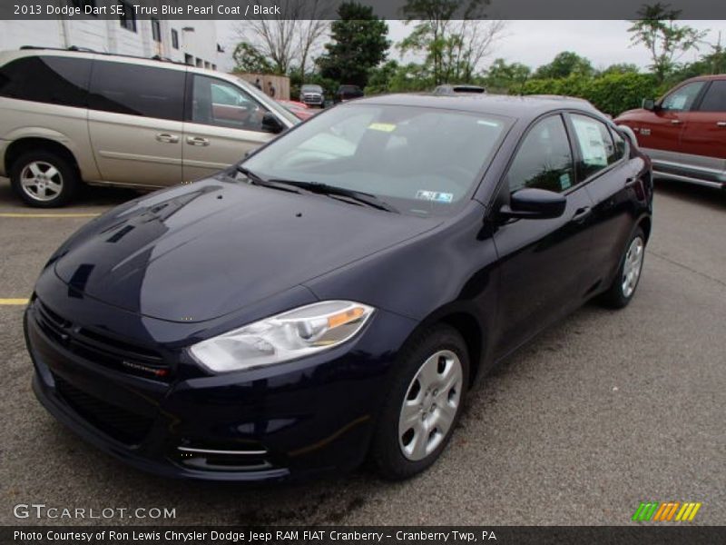 True Blue Pearl Coat / Black 2013 Dodge Dart SE
