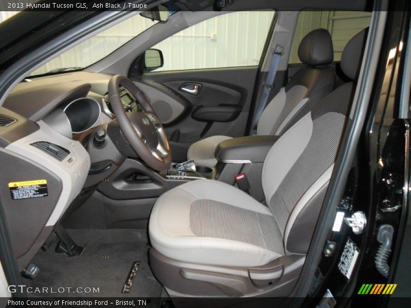 Ash Black / Taupe 2013 Hyundai Tucson GLS