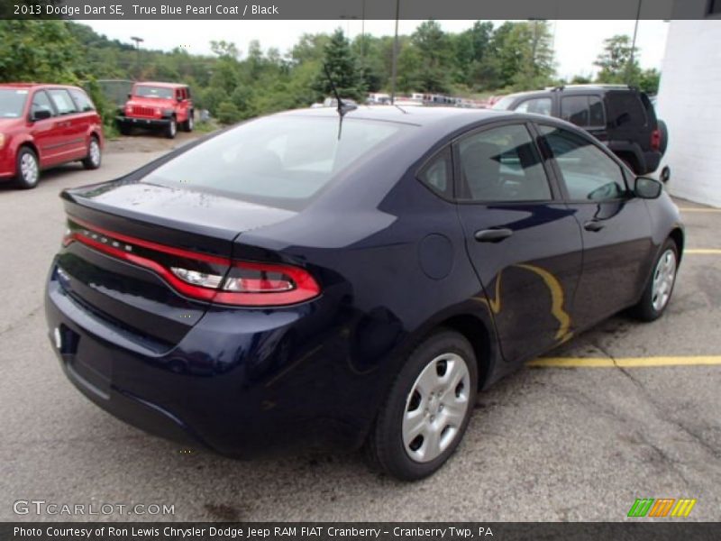 True Blue Pearl Coat / Black 2013 Dodge Dart SE
