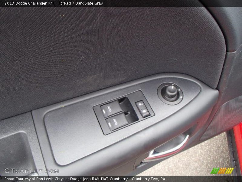 TorRed / Dark Slate Gray 2013 Dodge Challenger R/T