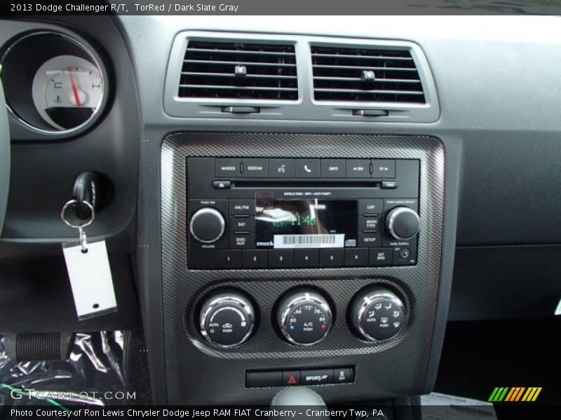 TorRed / Dark Slate Gray 2013 Dodge Challenger R/T