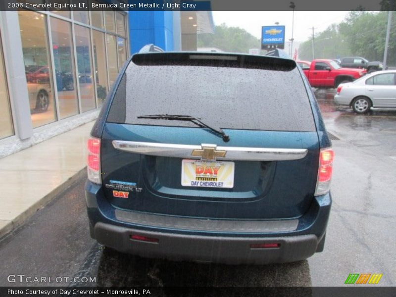 Bermuda Green Metallic / Light Gray 2006 Chevrolet Equinox LT