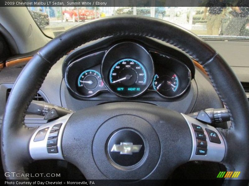 Summit White / Ebony 2009 Chevrolet Malibu LT Sedan