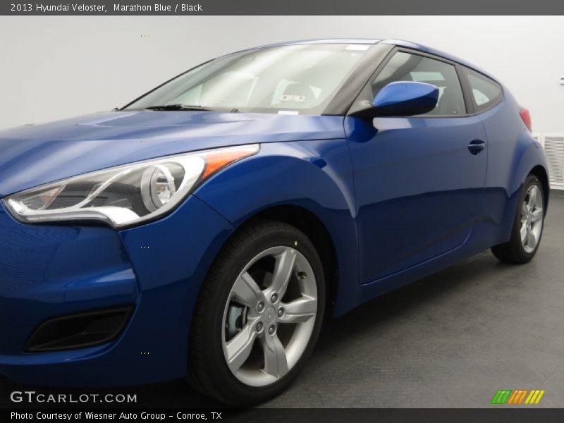 Marathon Blue / Black 2013 Hyundai Veloster