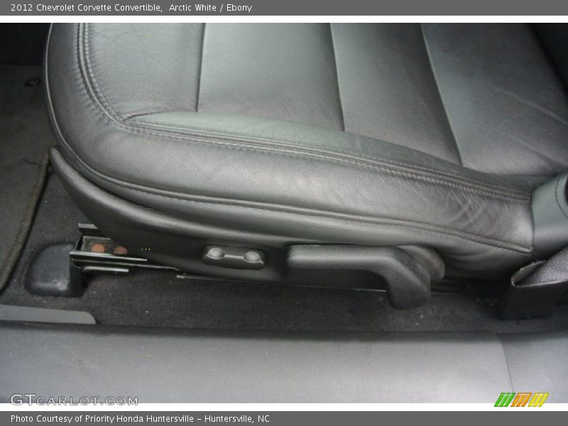 Arctic White / Ebony 2012 Chevrolet Corvette Convertible