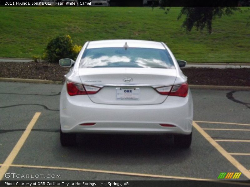 Pearl White / Camel 2011 Hyundai Sonata GLS