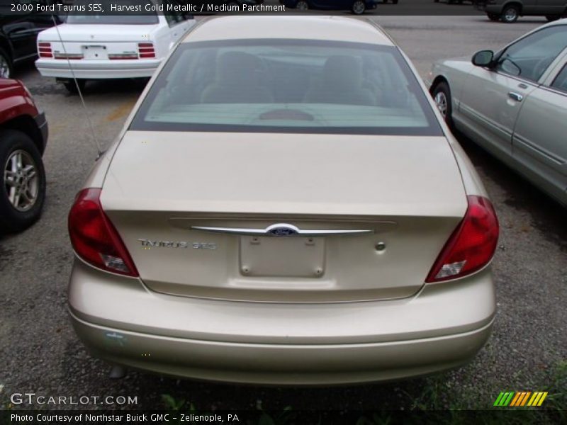 Harvest Gold Metallic / Medium Parchment 2000 Ford Taurus SES