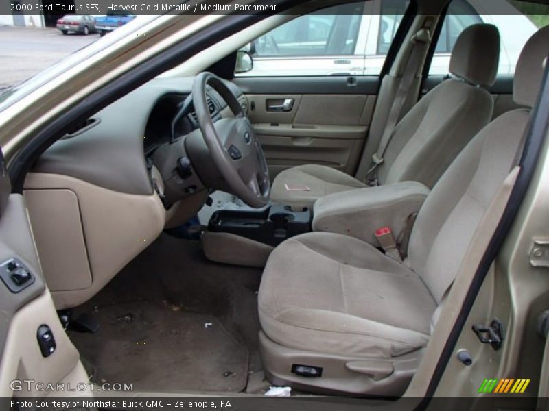 Harvest Gold Metallic / Medium Parchment 2000 Ford Taurus SES