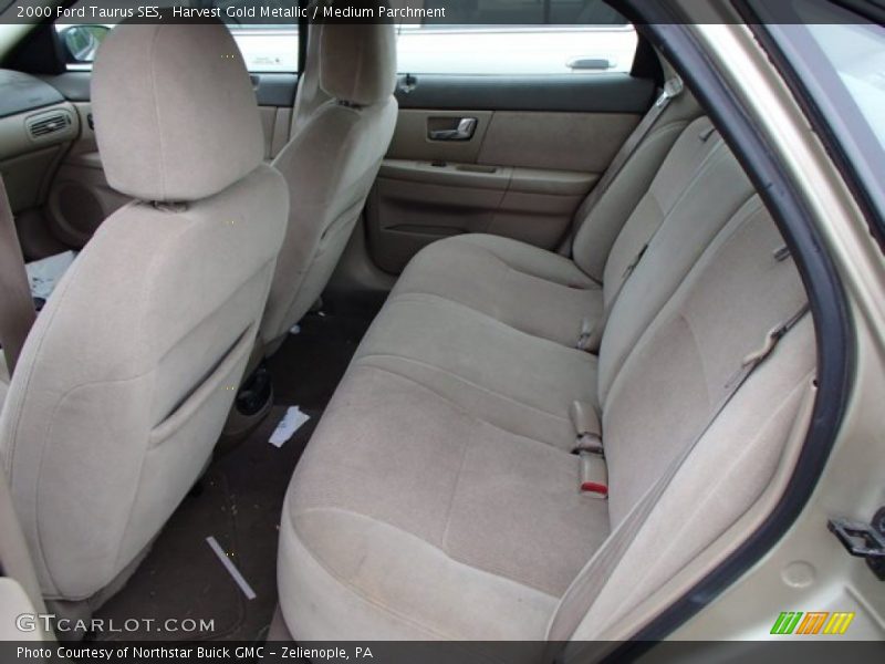 Harvest Gold Metallic / Medium Parchment 2000 Ford Taurus SES