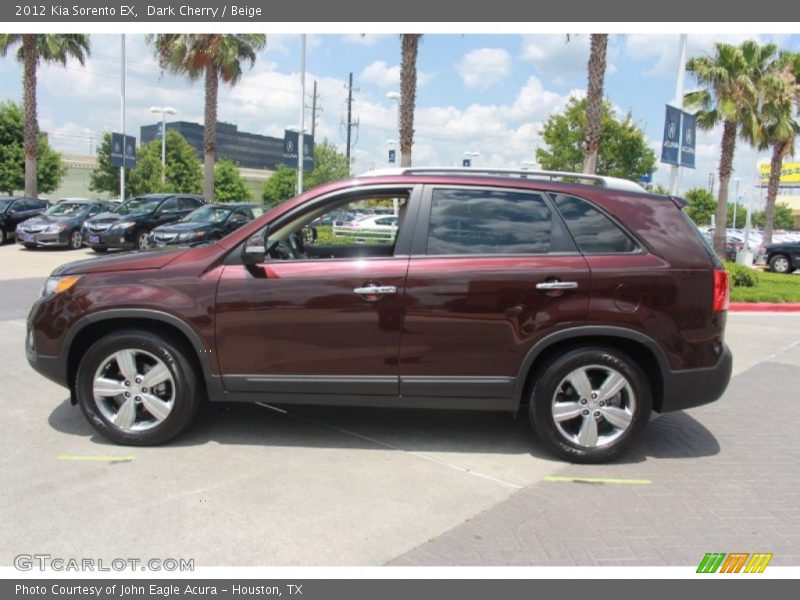 Dark Cherry / Beige 2012 Kia Sorento EX