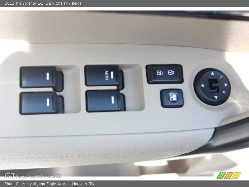 Dark Cherry / Beige 2012 Kia Sorento EX