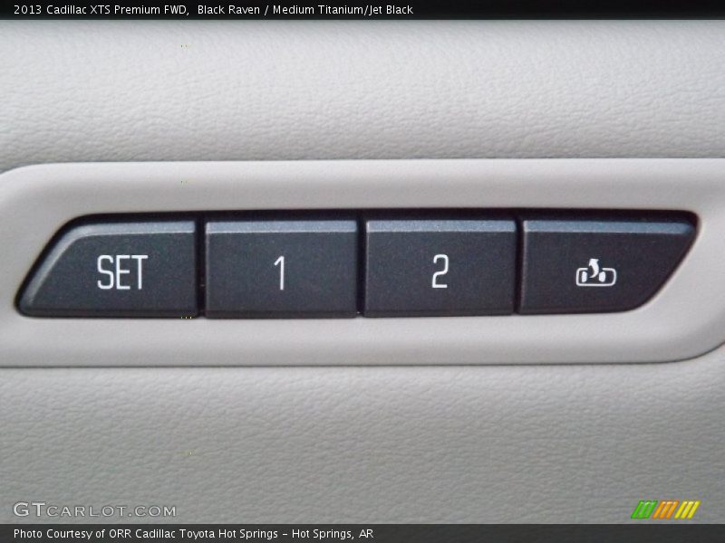 Black Raven / Medium Titanium/Jet Black 2013 Cadillac XTS Premium FWD