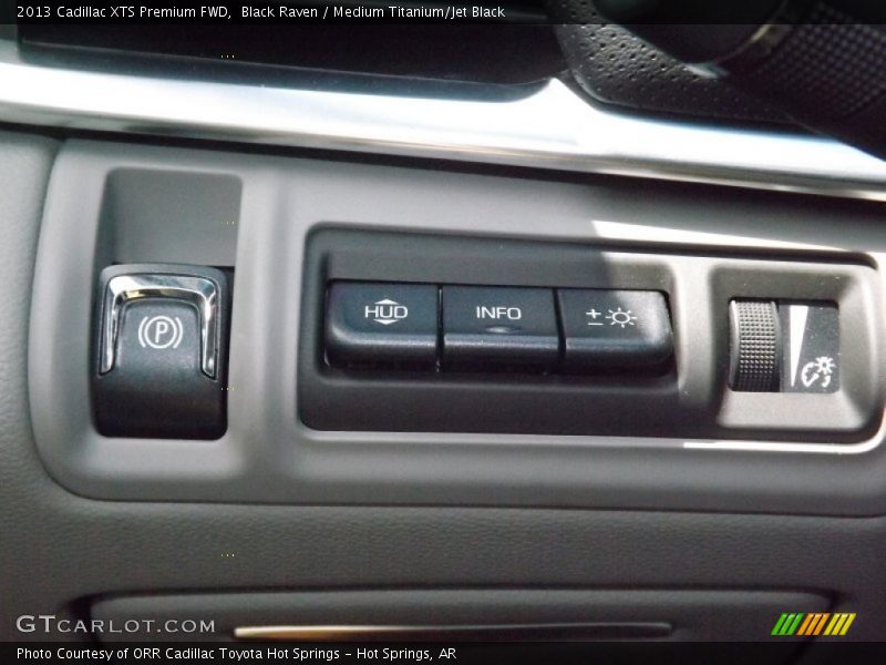 Black Raven / Medium Titanium/Jet Black 2013 Cadillac XTS Premium FWD