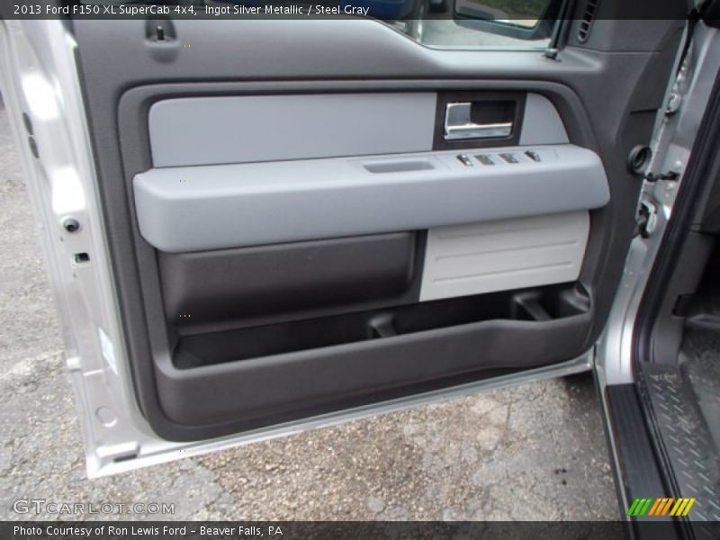 Ingot Silver Metallic / Steel Gray 2013 Ford F150 XL SuperCab 4x4